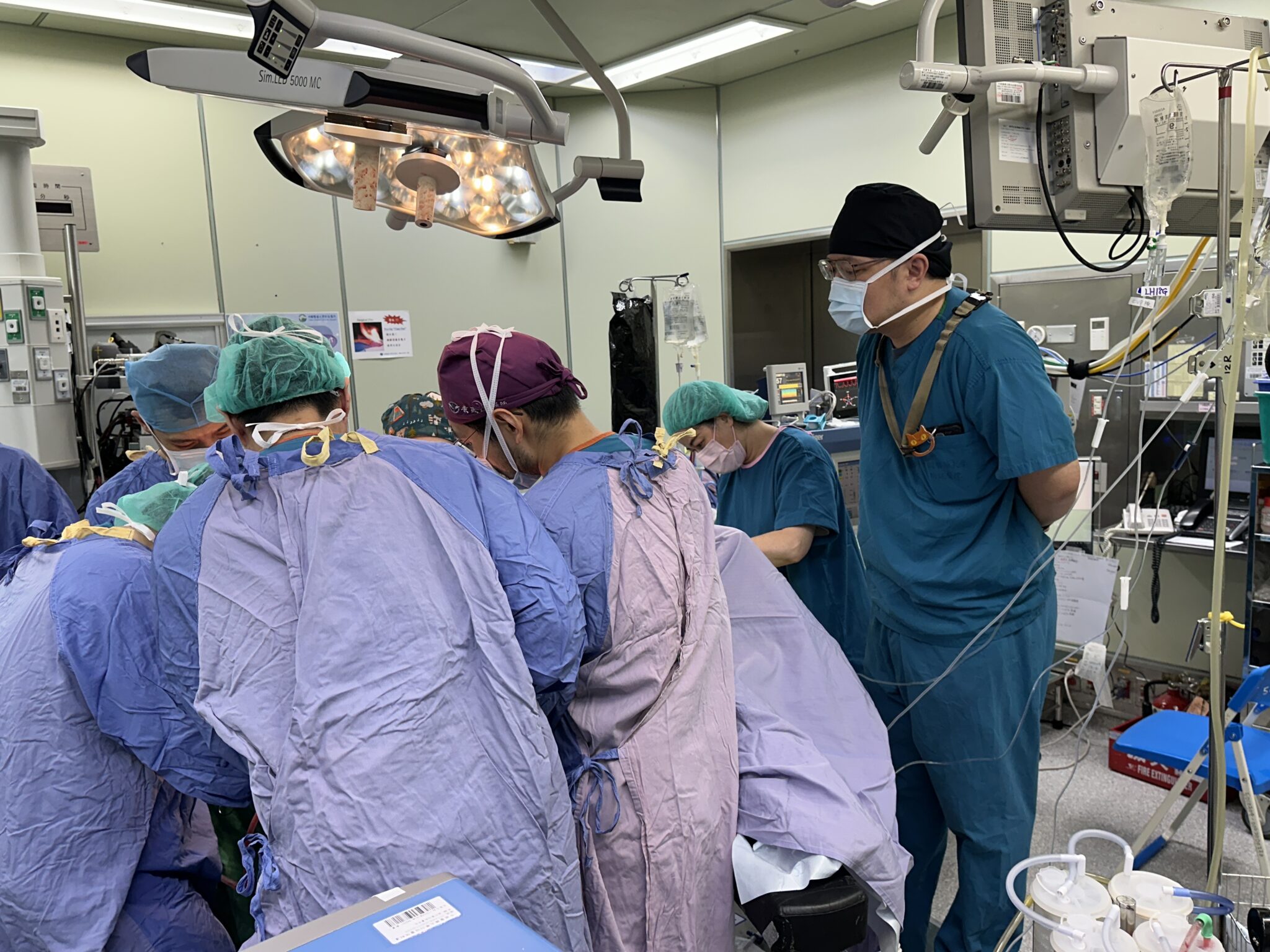 中醫大附醫骨盆複雜腫瘤根除手術    讓晚期巨大直腸癌病人重生