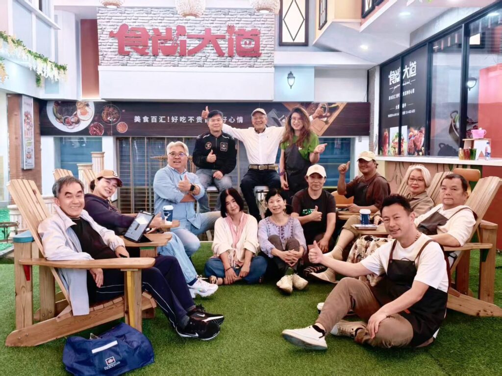 參與創作的台灣藝術家廖迎晰、徐瑞、陳焜城、陳炳臣、顧文華、鄭皓仁、邱世球、徐兆