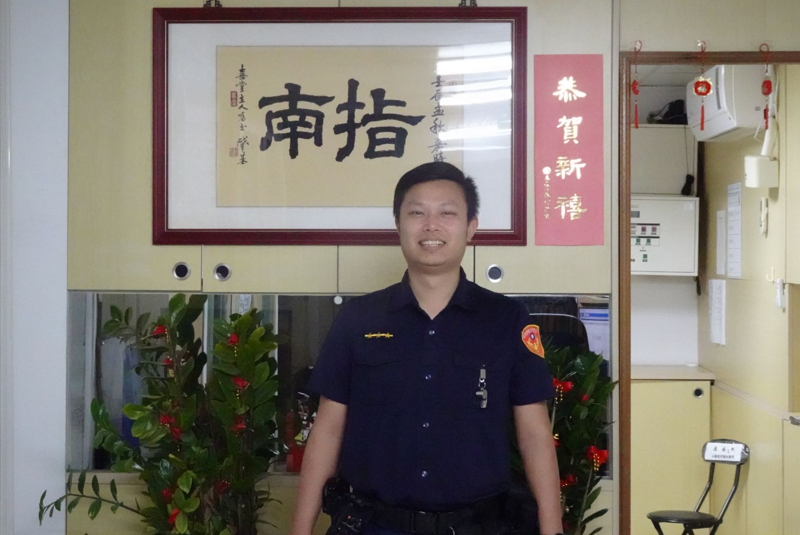 警民合作守護長者  文一警暖心護送老婦返家
