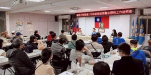 《圖說》基隆榮服處長方正〈右二〉主持「115年度就學就業職訓服務工作說明會」暨職涯講座及諮詢。〈基隆榮服處提供〉