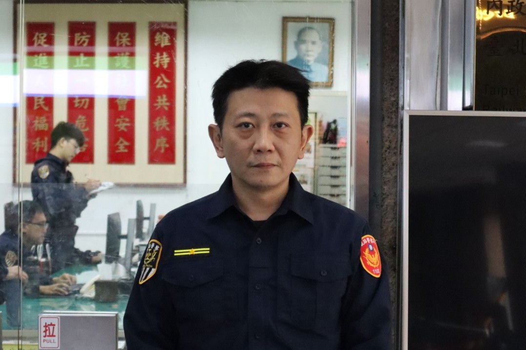 民眾騎乘自行車進入萬華車站月臺  鐵路警察循線依鐵路法函移鐵道局裁處