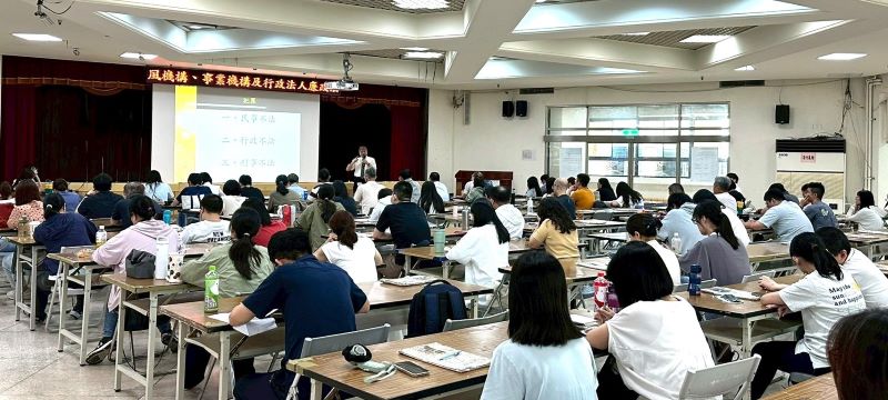 《圖說》廉政法規宣導講習,深化公務同仁對廉政法規的認識,建立正確法治觀念與行政倫理。〈政風處提供〉